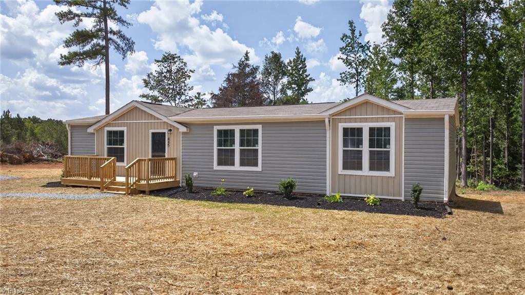 445 Kindley Road Property Photo 3