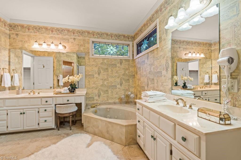 1305 Swanner Court Property Photo 23