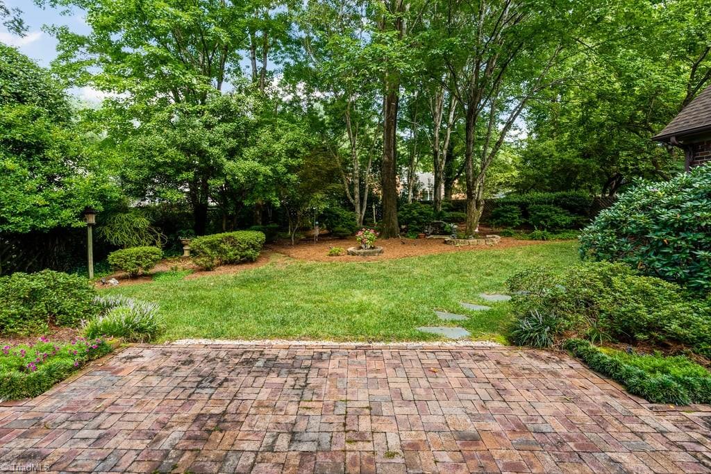 1305 Swanner Court Property Photo 36
