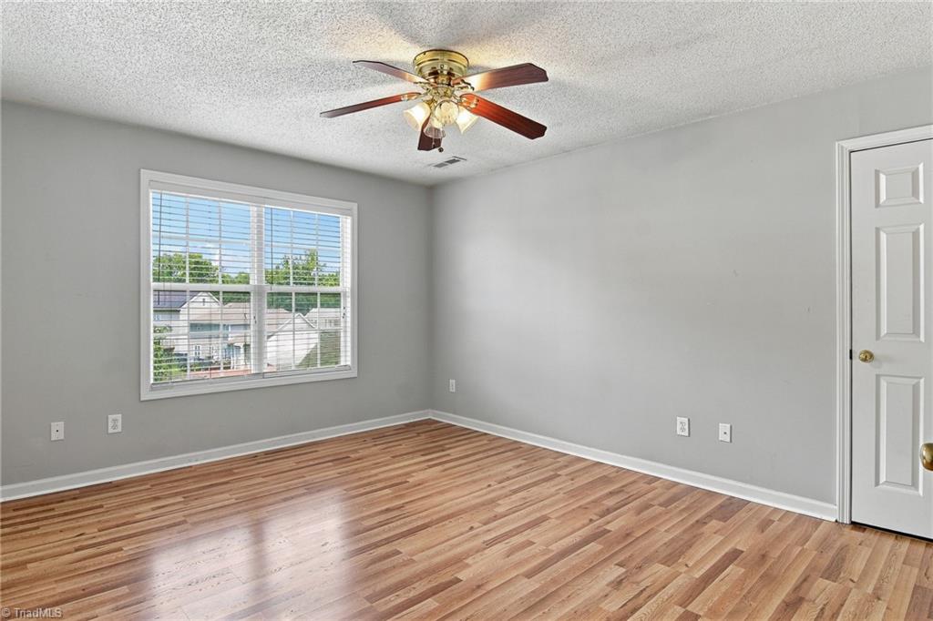 4106 Clovelly Drive Property Photo 25