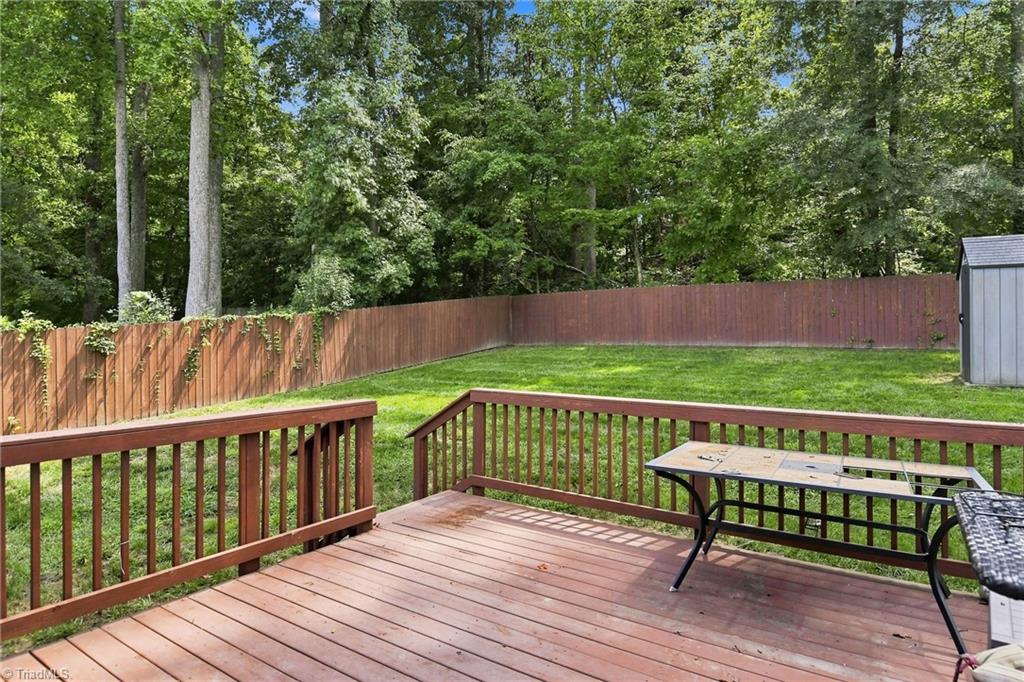 4106 Clovelly Drive Property Photo 29