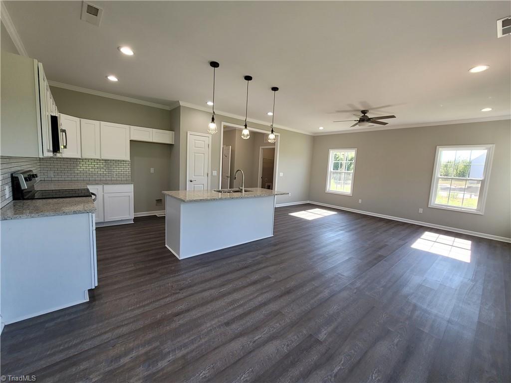 462 Everidge Road Property Photo 7