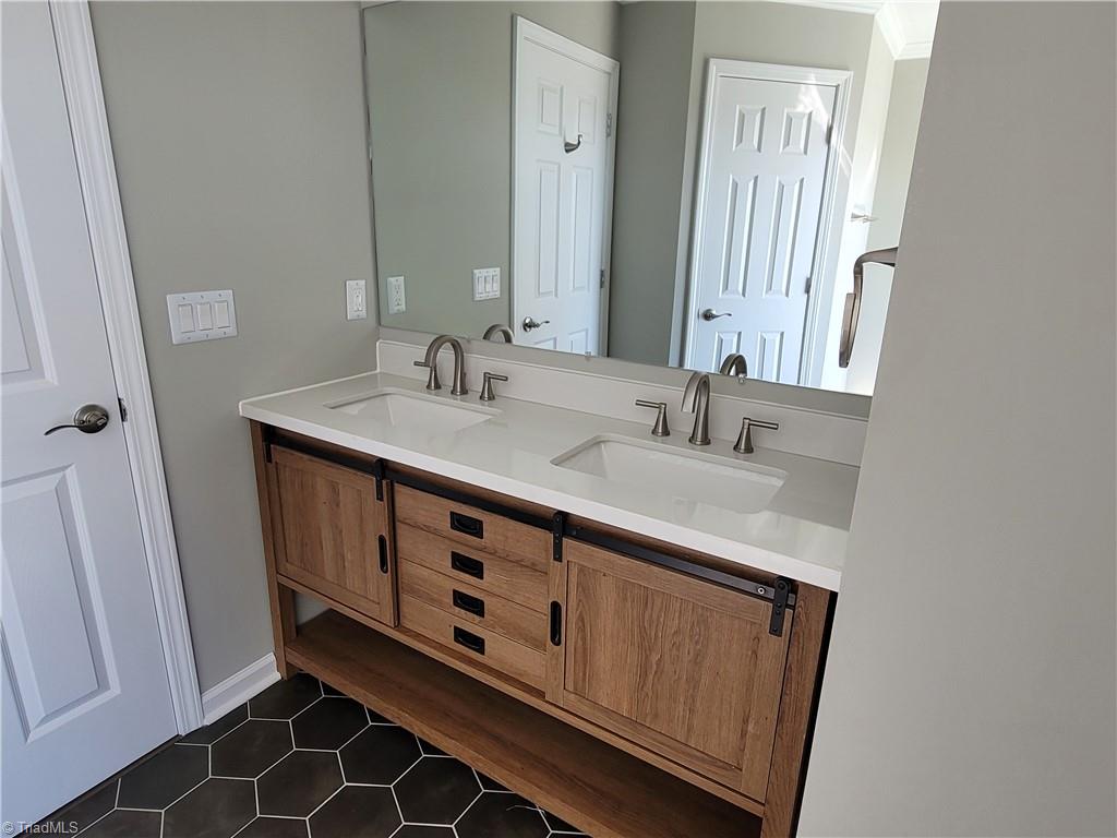 462 Everidge Road Property Photo 12