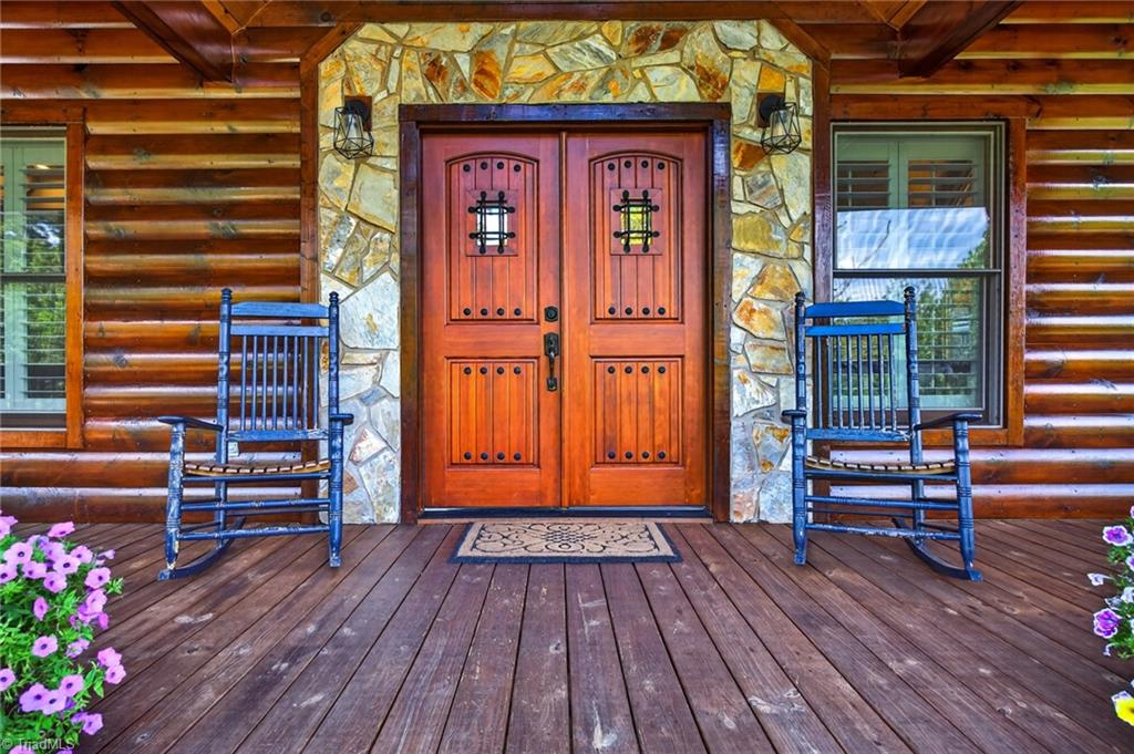 147 Night Sky Drive Property Photo 9