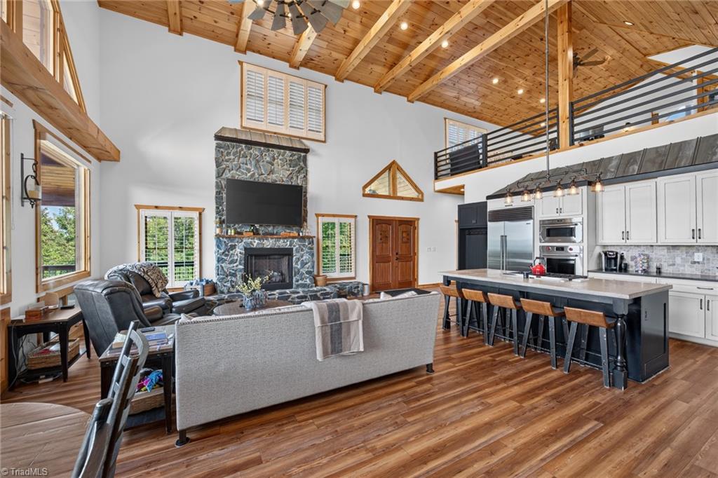 147 Night Sky Drive Property Photo 13