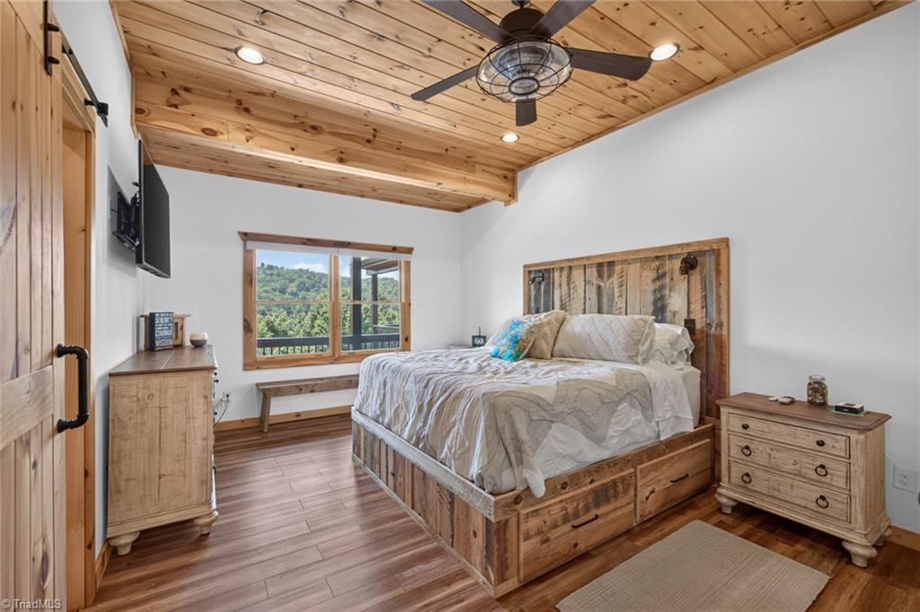 147 Night Sky Drive Property Photo 17