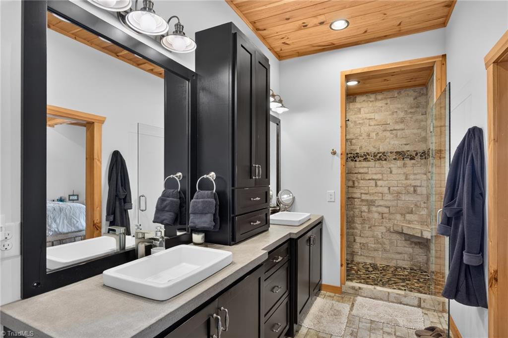 147 Night Sky Drive Property Photo 19