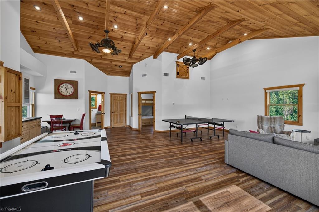 147 Night Sky Drive Property Photo 30