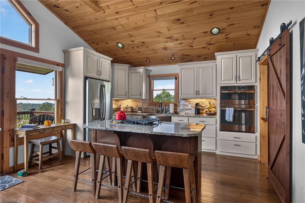 147 Night Sky Drive Property Photo 34
