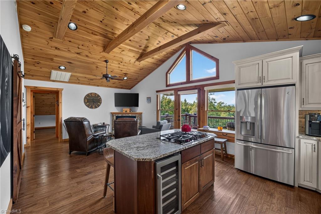 147 Night Sky Drive Property Photo 35