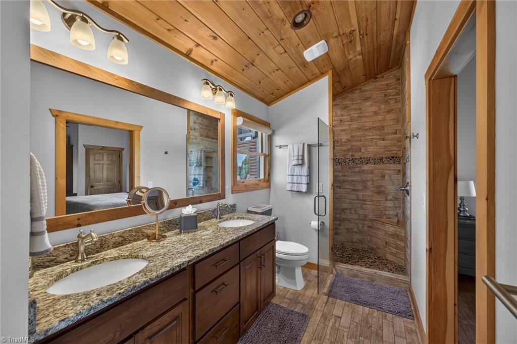 147 Night Sky Drive Property Photo 37