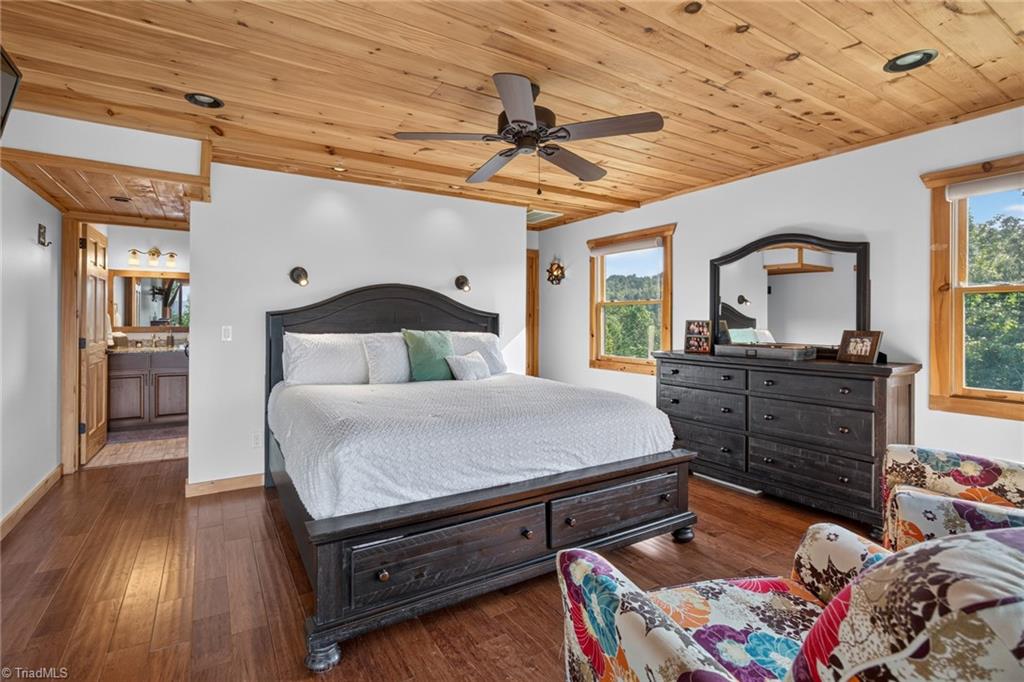 147 Night Sky Drive Property Photo 41