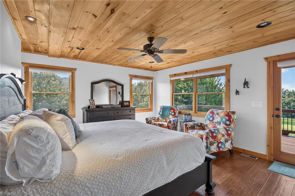 147 Night Sky Drive Property Photo 42