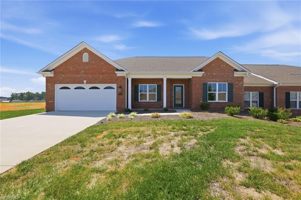 2363 Whelen Drive Property Photo 1