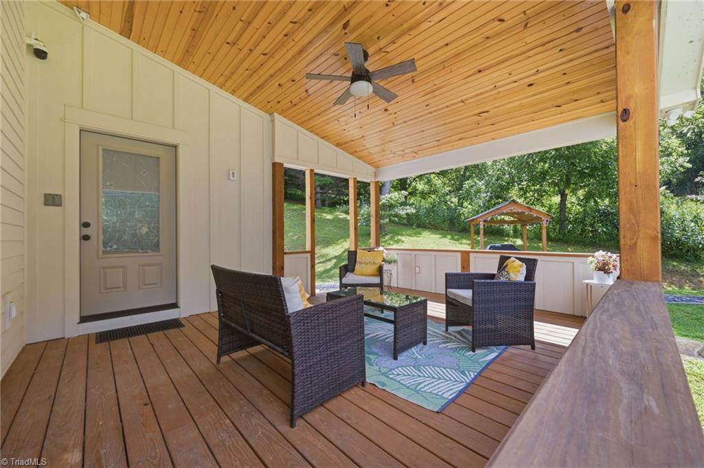 163 Walnut Drive Property Photo 17