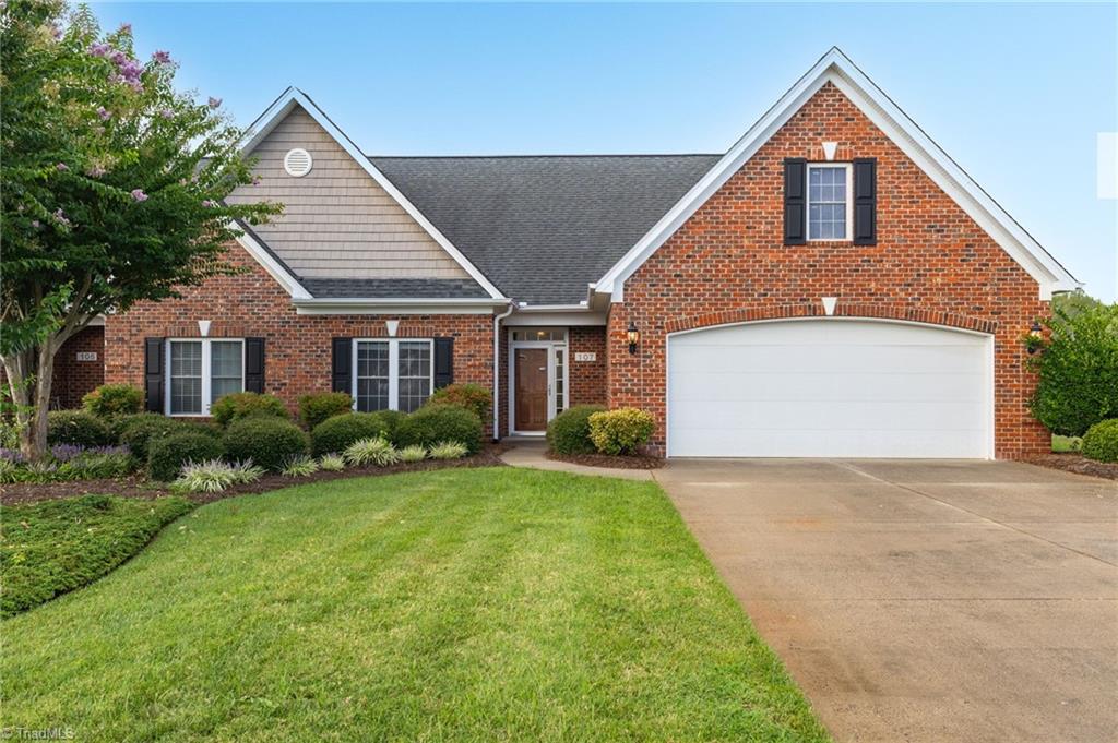 107 Sunny Place Property Photo 1