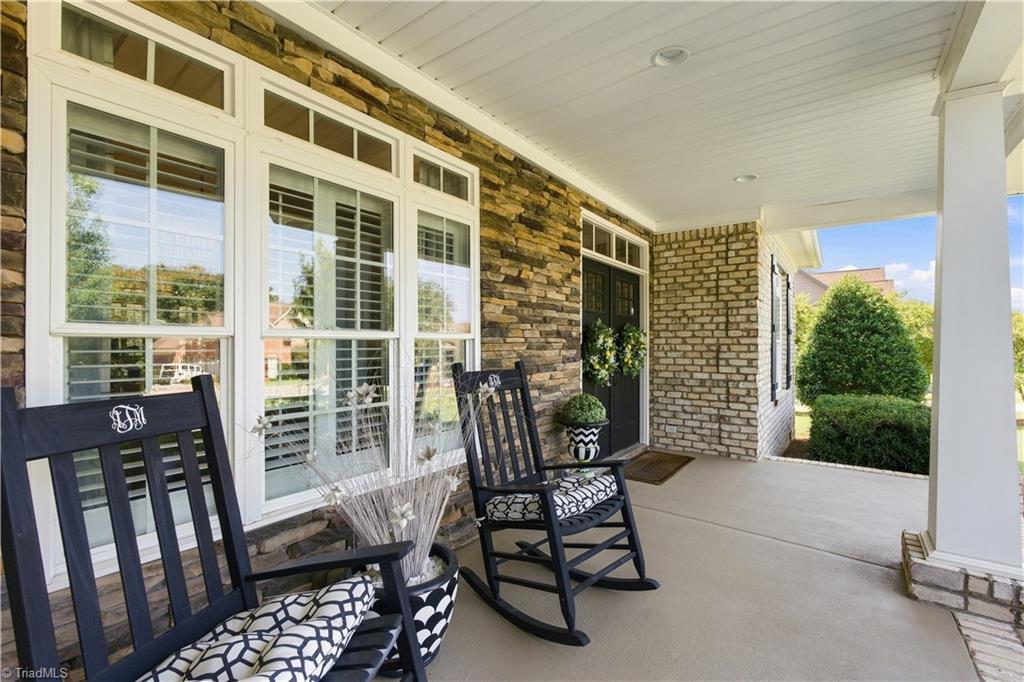 4803 Hampton Oak Court Property Photo 5