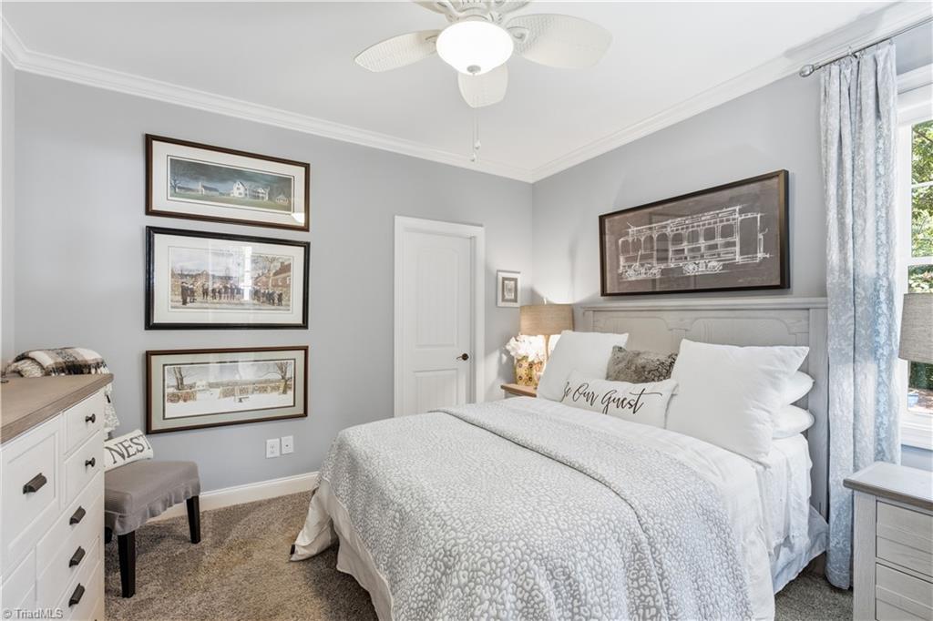 4803 Hampton Oak Court Property Photo 44