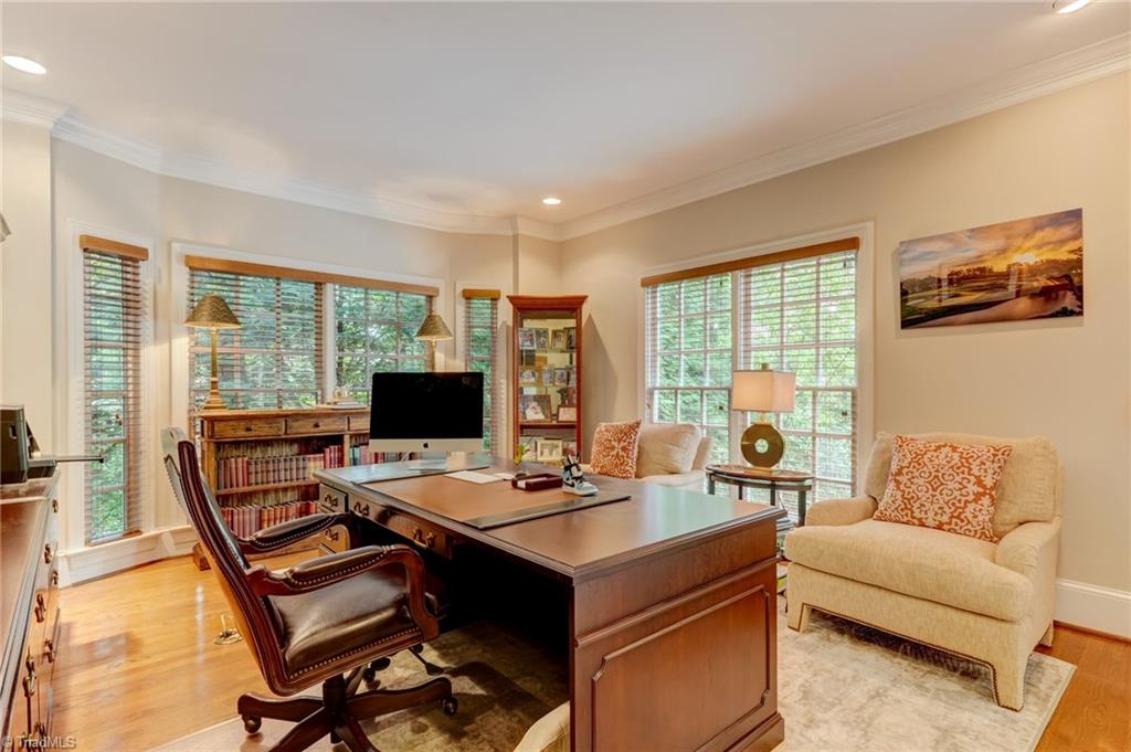 1912 Pembroke Road Property Photo 6