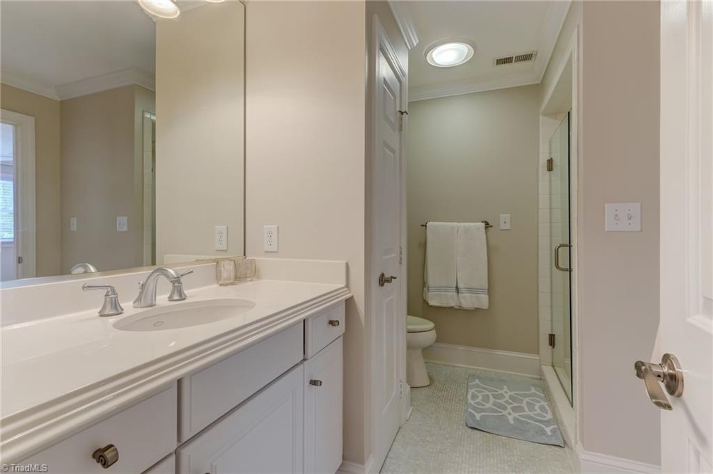 1912 Pembroke Road Property Photo 26
