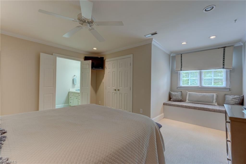 1912 Pembroke Road Property Photo 29