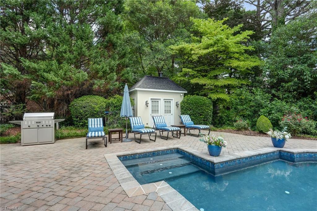1912 Pembroke Road Property Photo 41