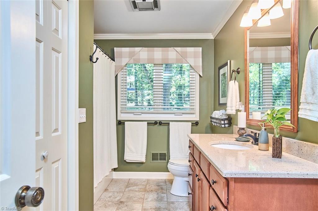 225 River Road Property Photo 30