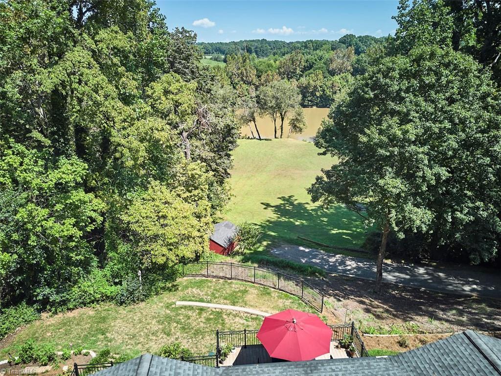 225 River Road Property Photo 39