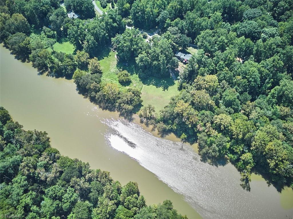 225 River Road Property Photo 40