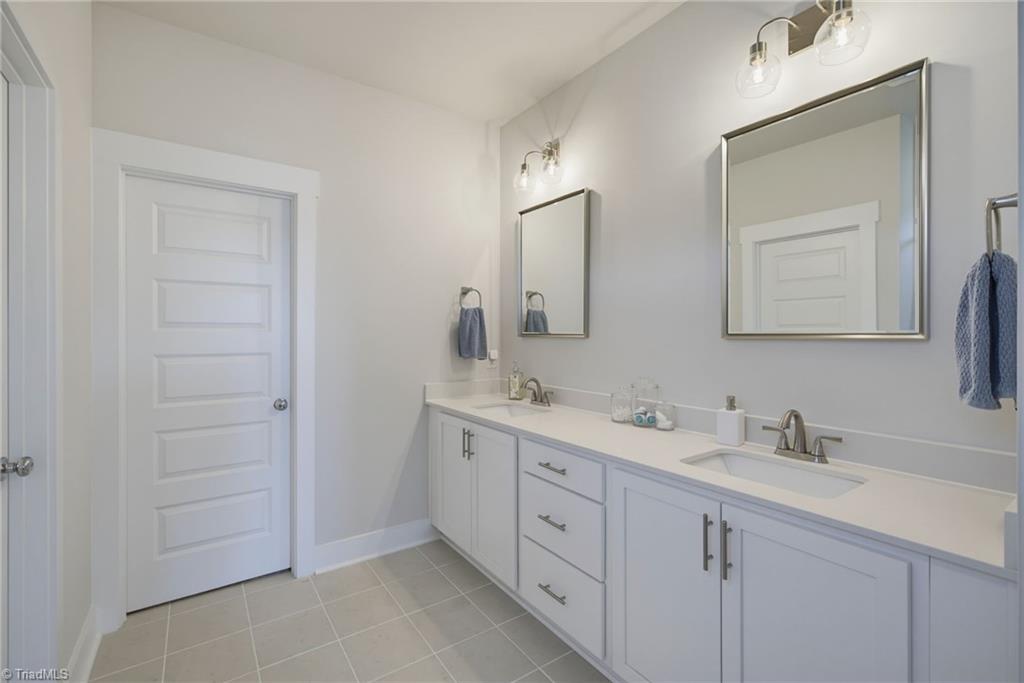 7789 Chadding Drive Property Photo 18