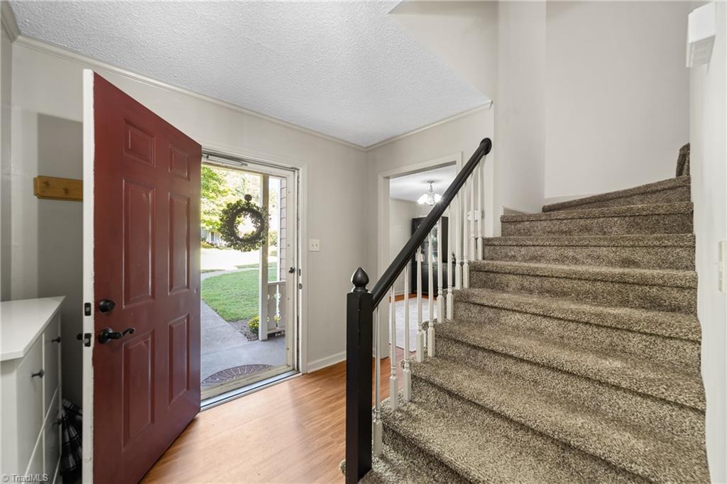 1185 Lamont Drive Property Photo 12