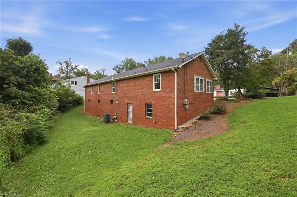 317 Hillcrest Drive Property Photo 45