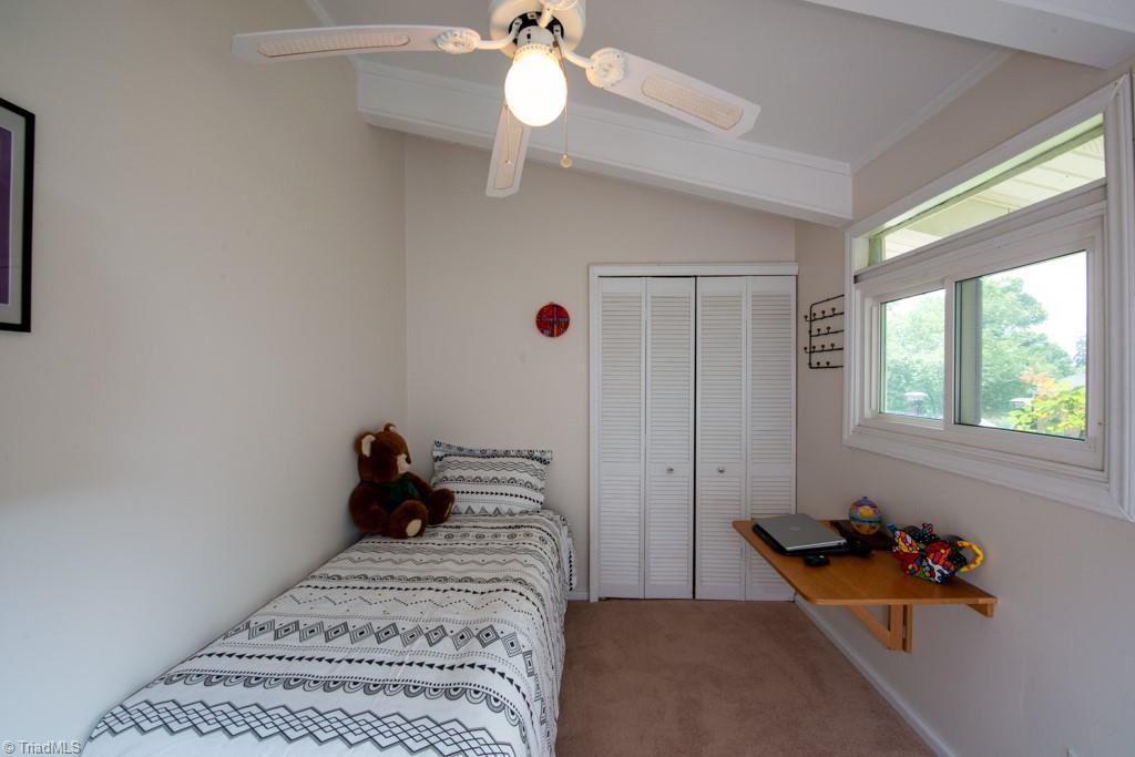 703 Locust Place Property Photo 24