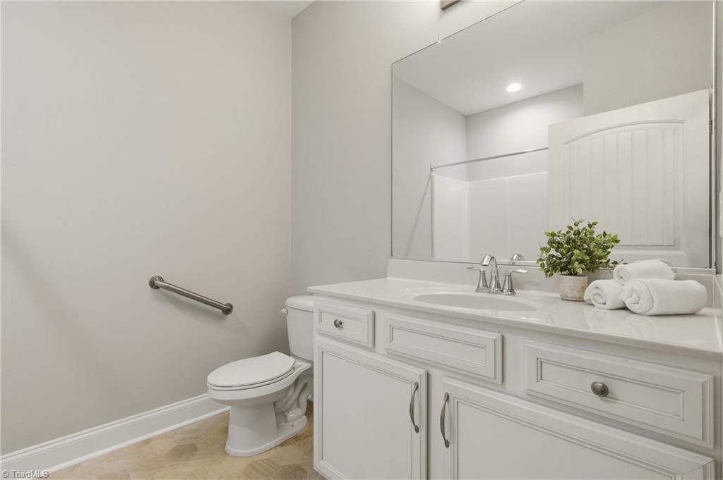 3770 Echo Forest Trail Property Photo 19