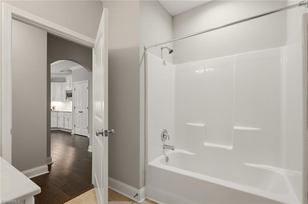 3770 Echo Forest Trail Property Photo 20