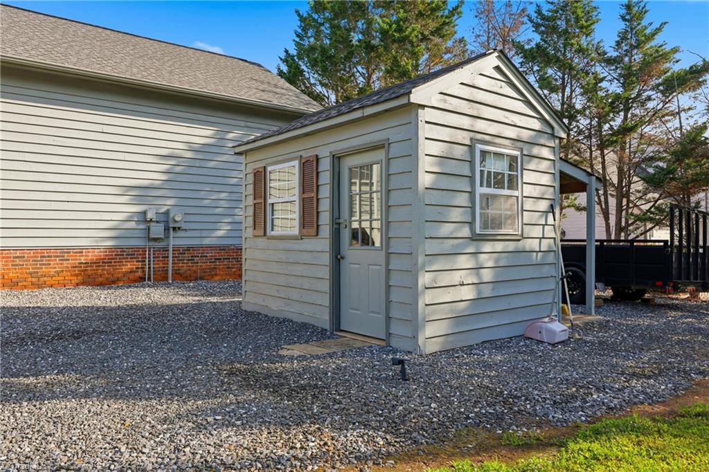 40 Candlewick Cove Drive Property Photo 10
