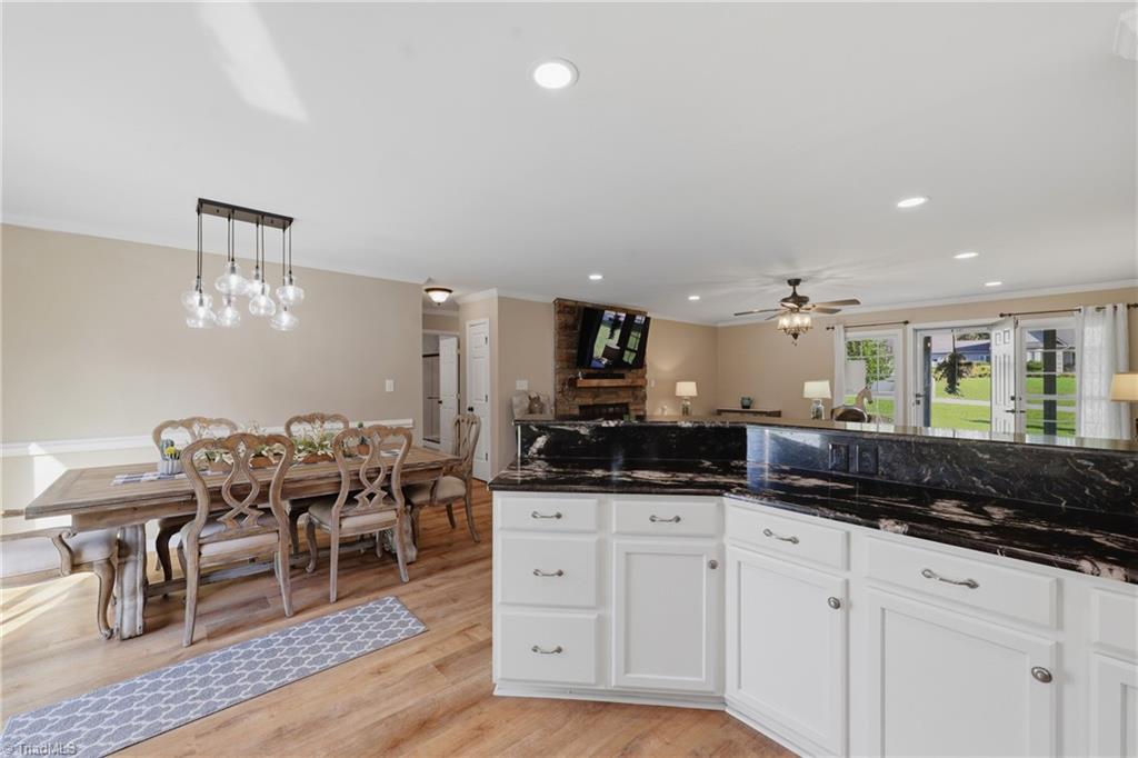 40 Candlewick Cove Drive Property Photo 21