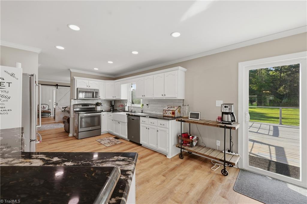 40 Candlewick Cove Drive Property Photo 23