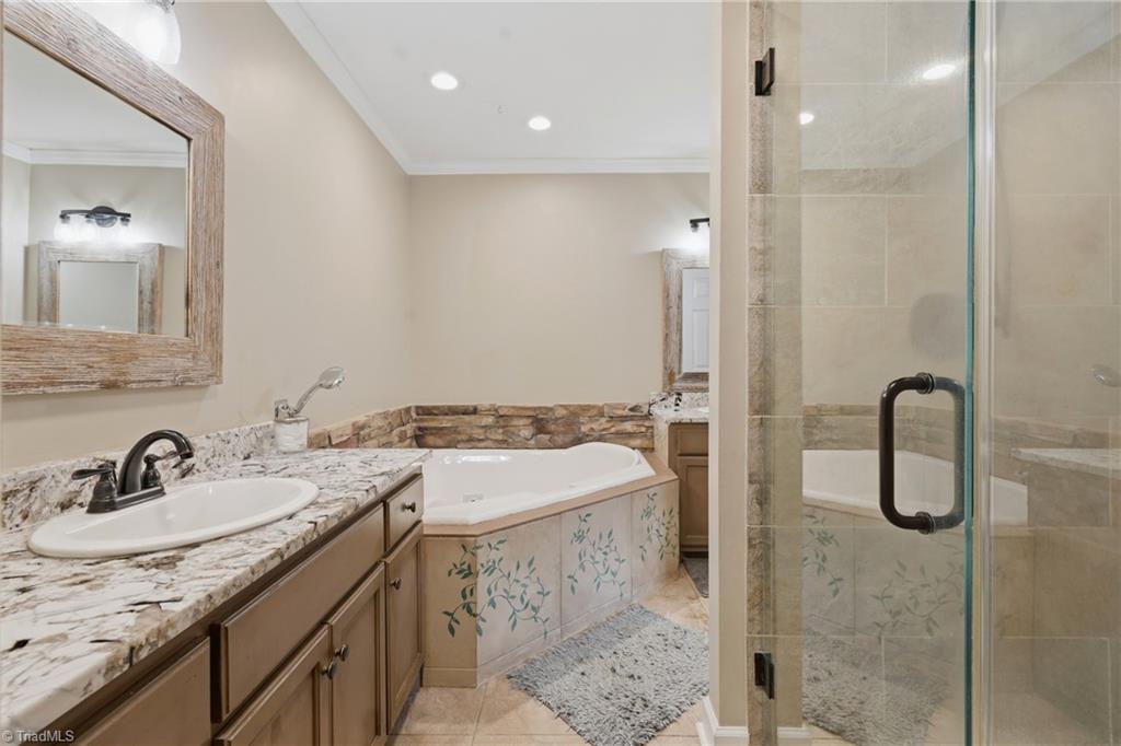 40 Candlewick Cove Drive Property Photo 41