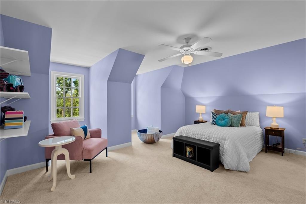 403 Cascade Drive Property Photo 15
