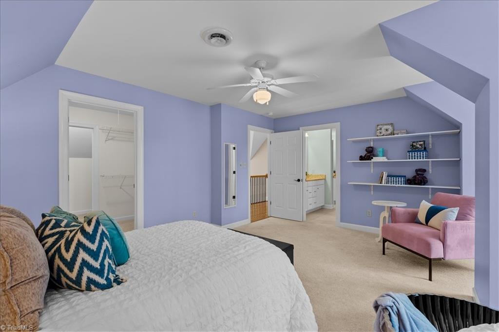 403 Cascade Drive Property Photo 16