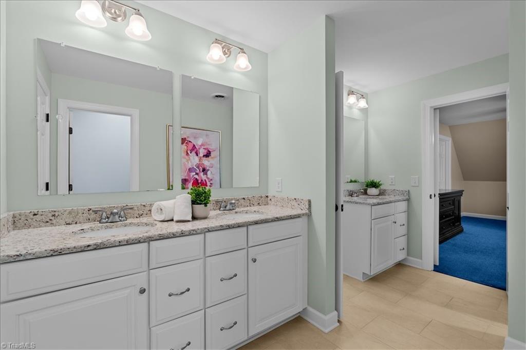 403 Cascade Drive Property Photo 17