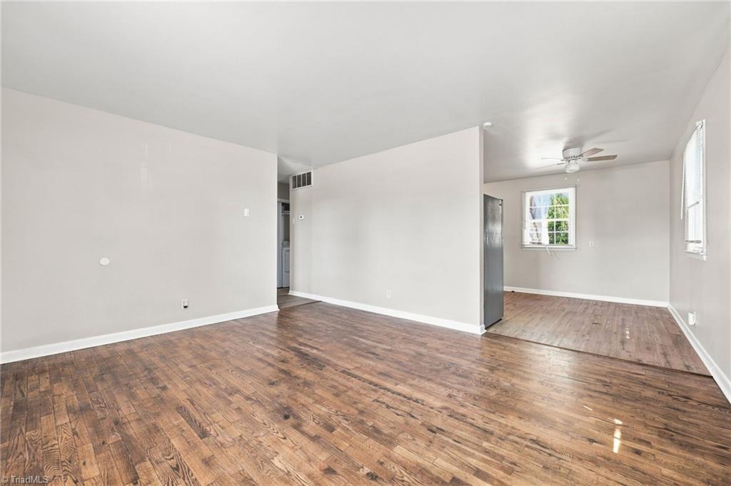 1607 Eastwood Avenue Property Photo 3