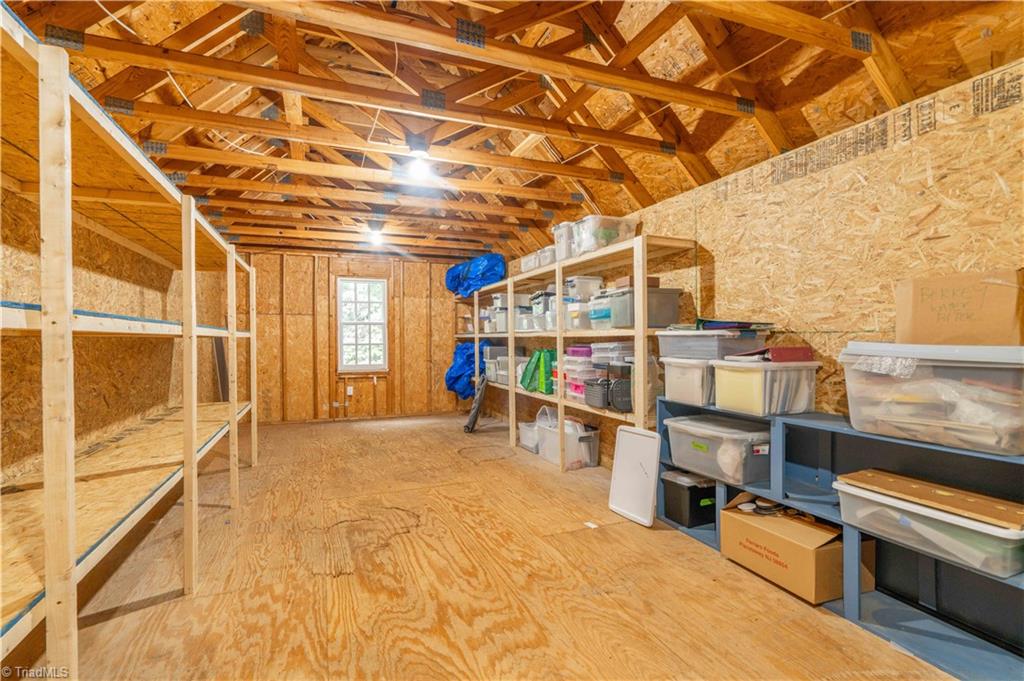 185 Westhaven Circle Property Photo 13