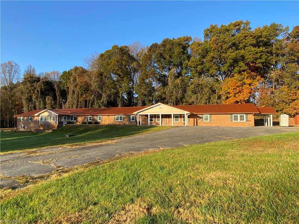 2500 Olivet Court Property Photo 2