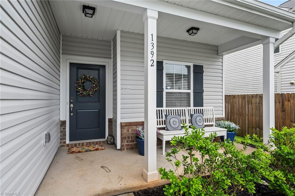 1392 Finwick Drive Property Photo 3