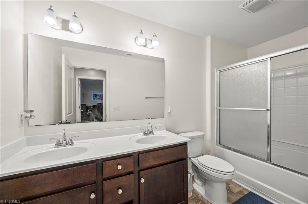 1392 Finwick Drive Property Photo 37