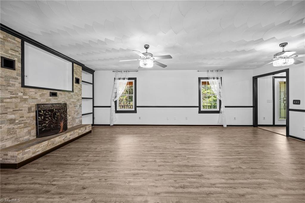 949 Dav Road Property Photo 10