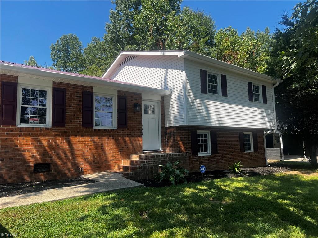 5511 Windemere Circle Property Photo 1