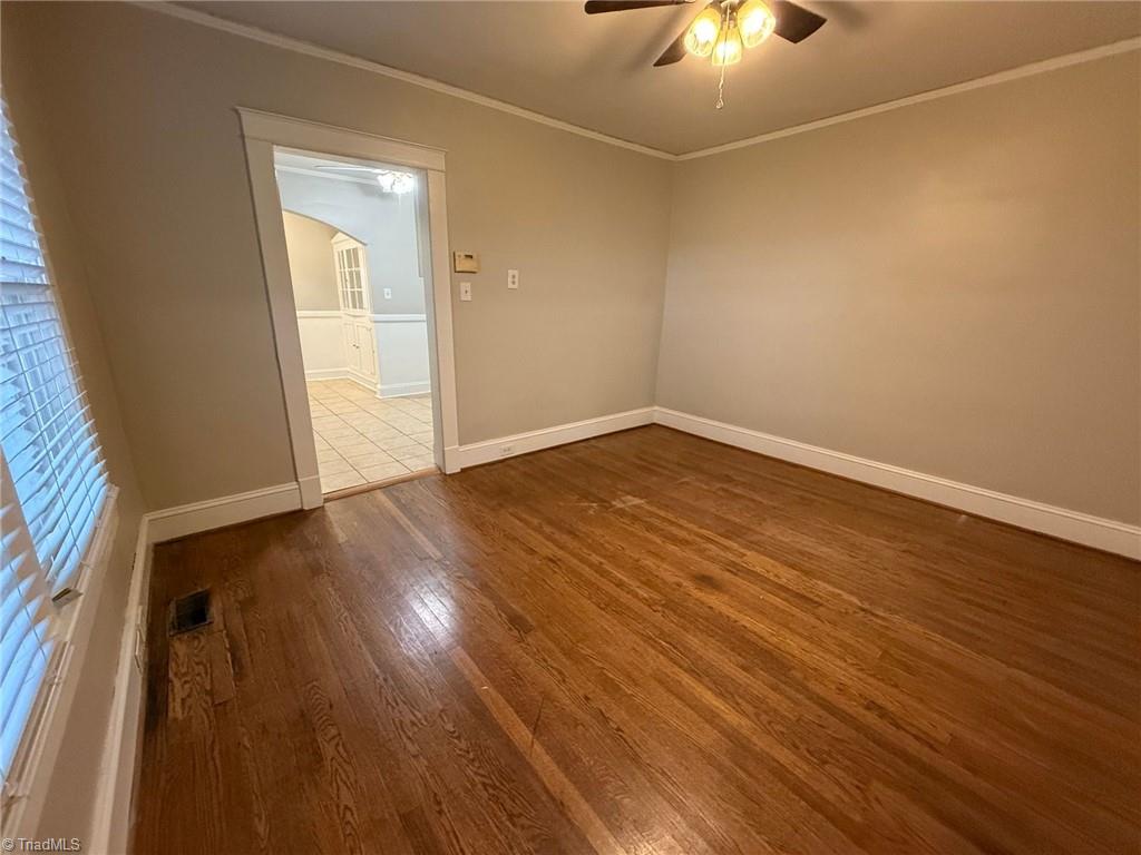 129 W Acadia Avenue Property Photo 10